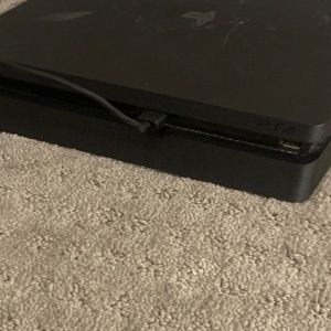 Ps4 full function barely used